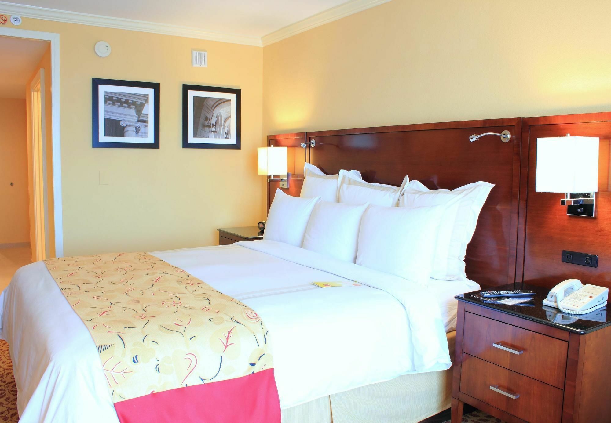 Hotel St. Petersburg Marriott Clearwater Exterior foto